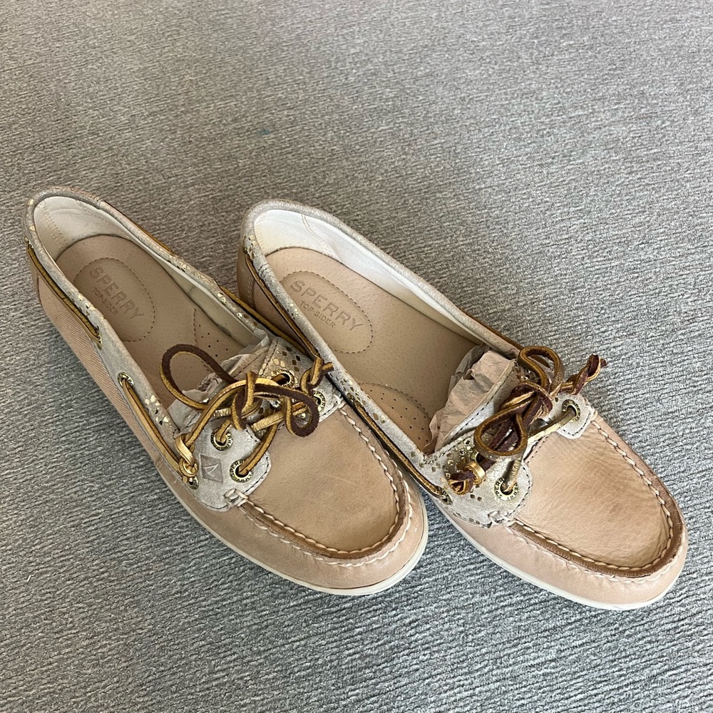 Sperry Top-Sider boat shoes women’s size 7